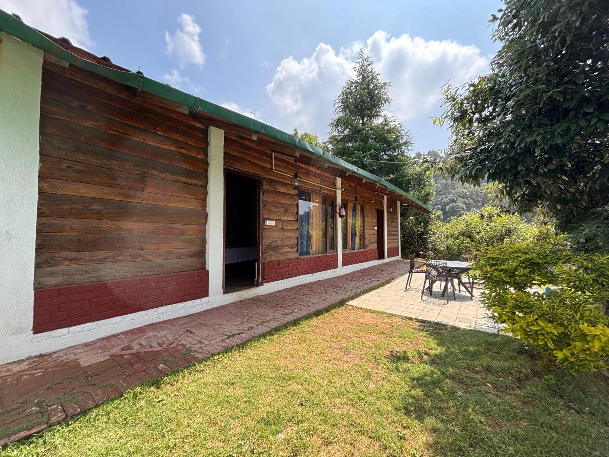Bhowali Pragati Resort & Restaurant- Eden Of Kumaon מראה חיצוני תמונה