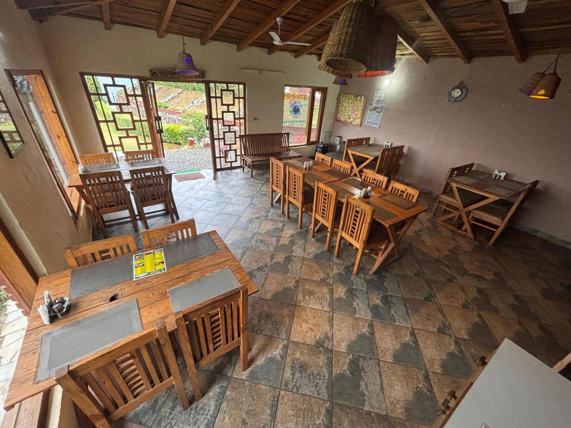 Bhowali Pragati Resort & Restaurant- Eden Of Kumaon מראה חיצוני תמונה